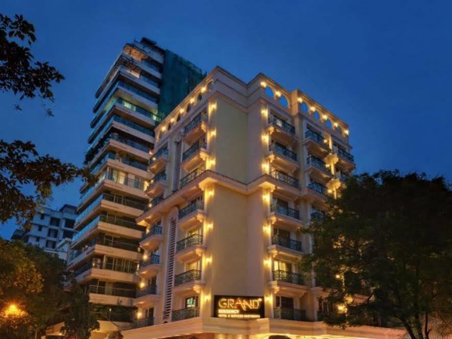 Grand Residency Hotel & Serviced Apartments Мумбаи Экстерьер фото